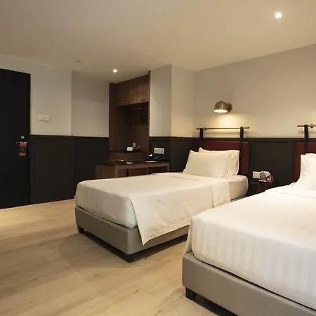 Monocolo Boutique Hotel-3